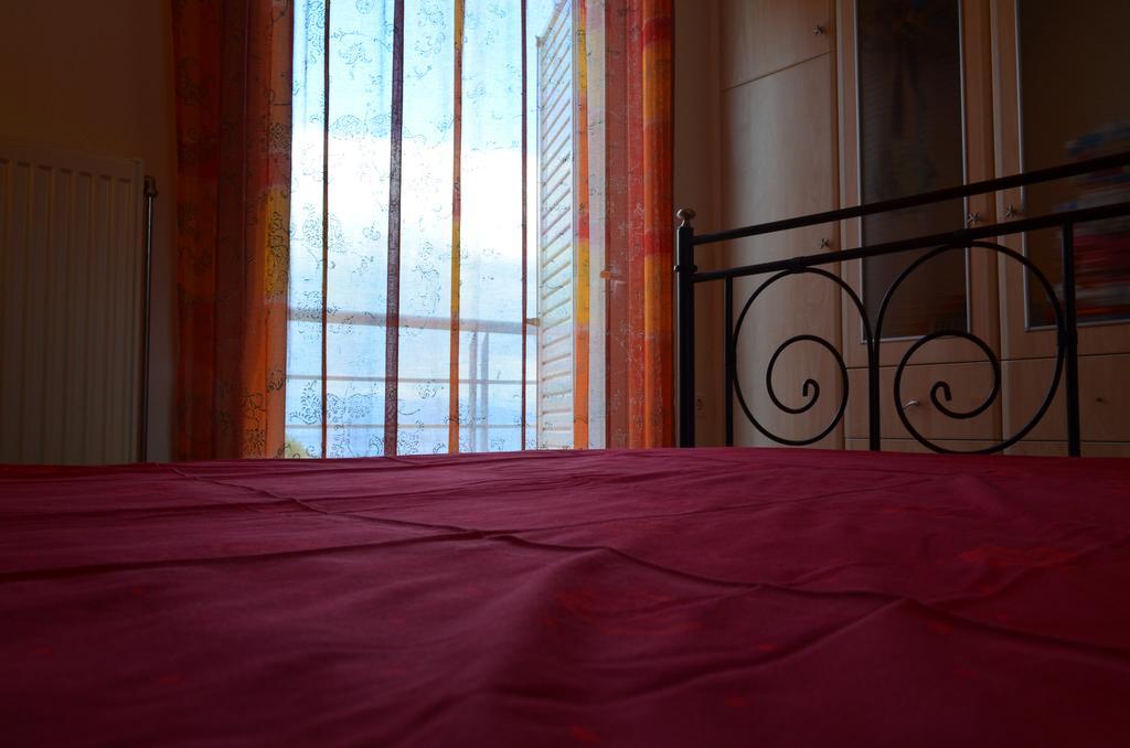 Giorgis Home Seafront Schinias Extérieur photo